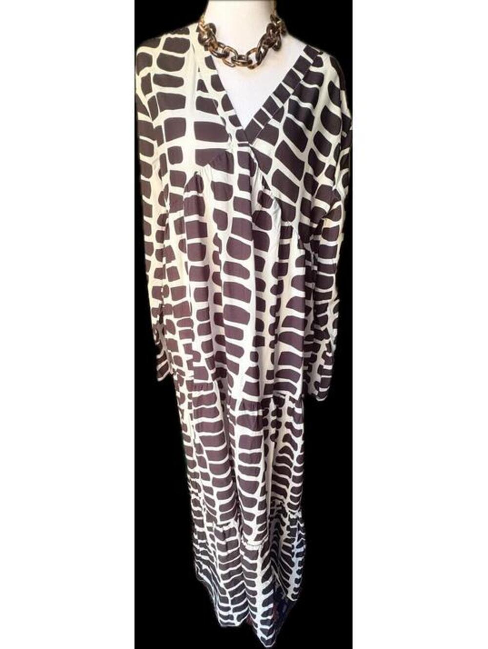 Black and White Maxi Dress L